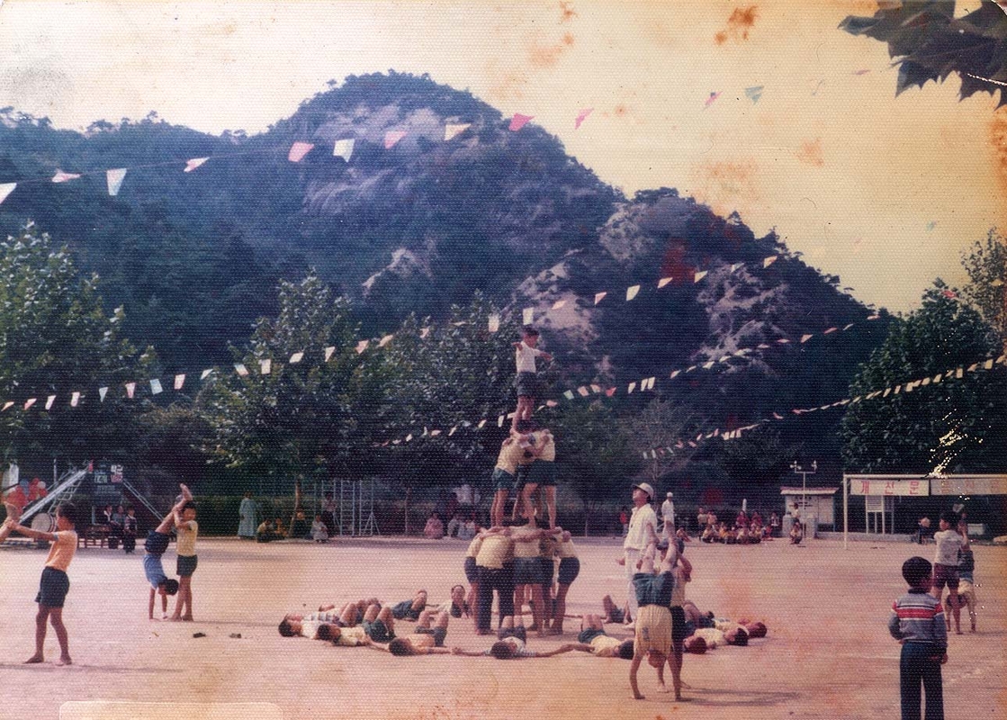 가을운동회(77년-1).jpg