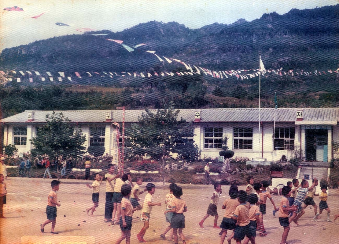가을운동회(77년-3).jpg