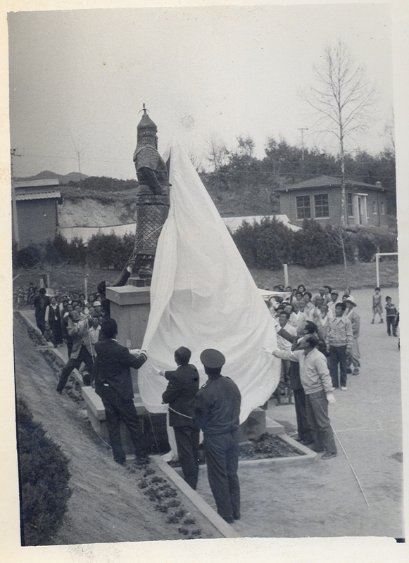 이충무 이순신 장군 동상건립(1978).jpg