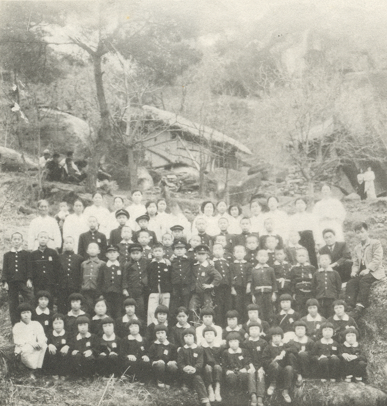 백마산 봄소풍(1963).jpg