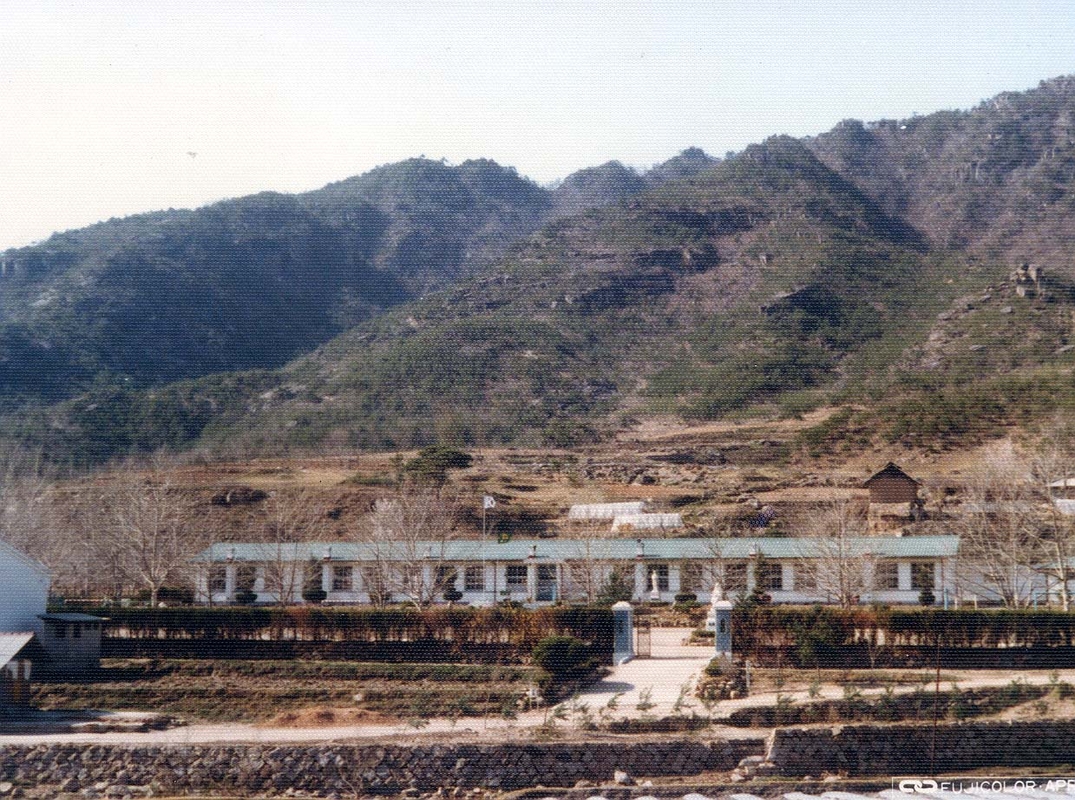 학교전경2.jpg