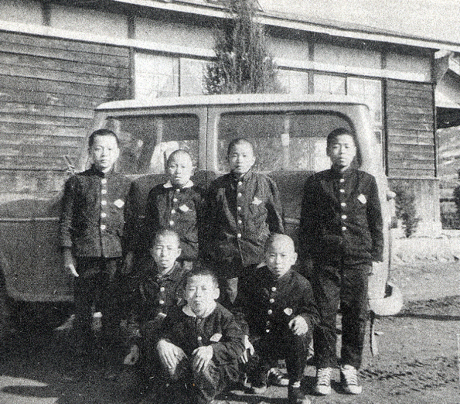 남자단체2(68').jpg