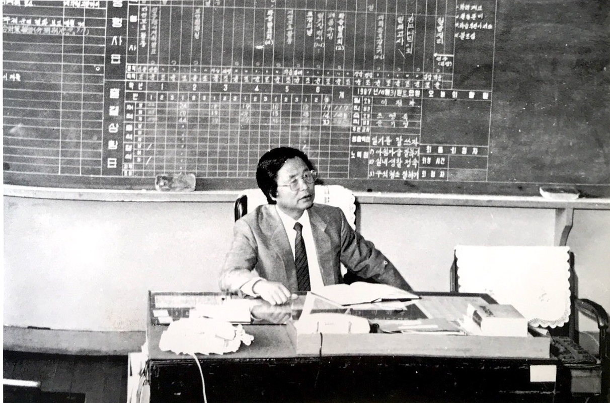 교감 김정래.jpg