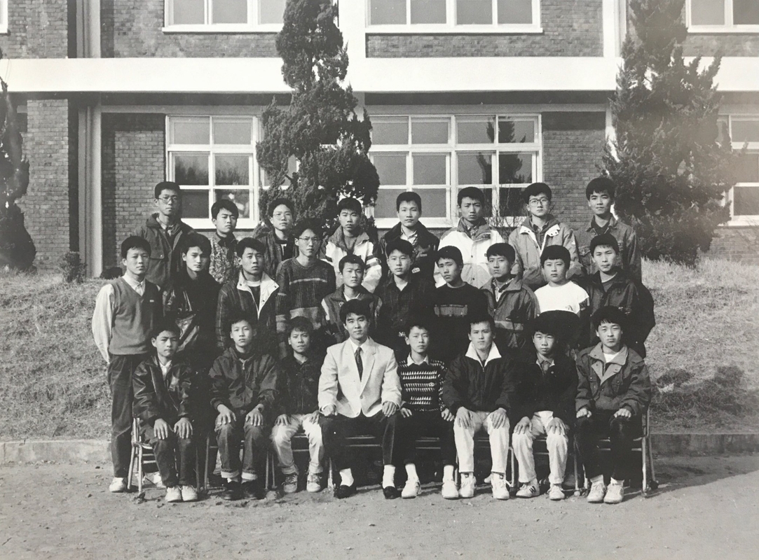 3-1 (1992).jpg