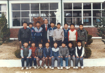 삼산초등학교 중초분교장 학생들(1980년대)