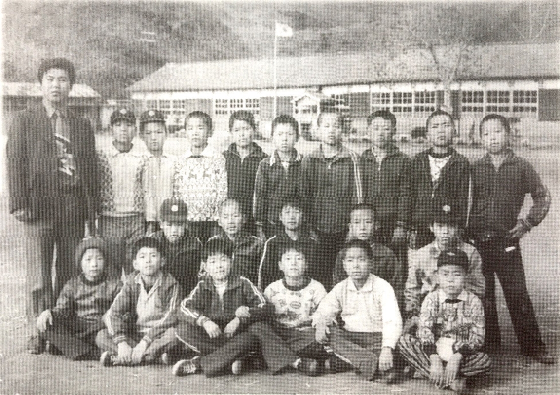1976 6-2 남자.jpg