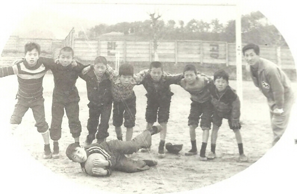 1975년 농구부.jpg