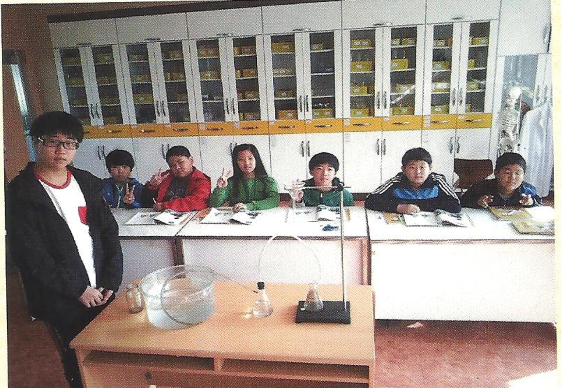 2004년 과학 수업.jpg