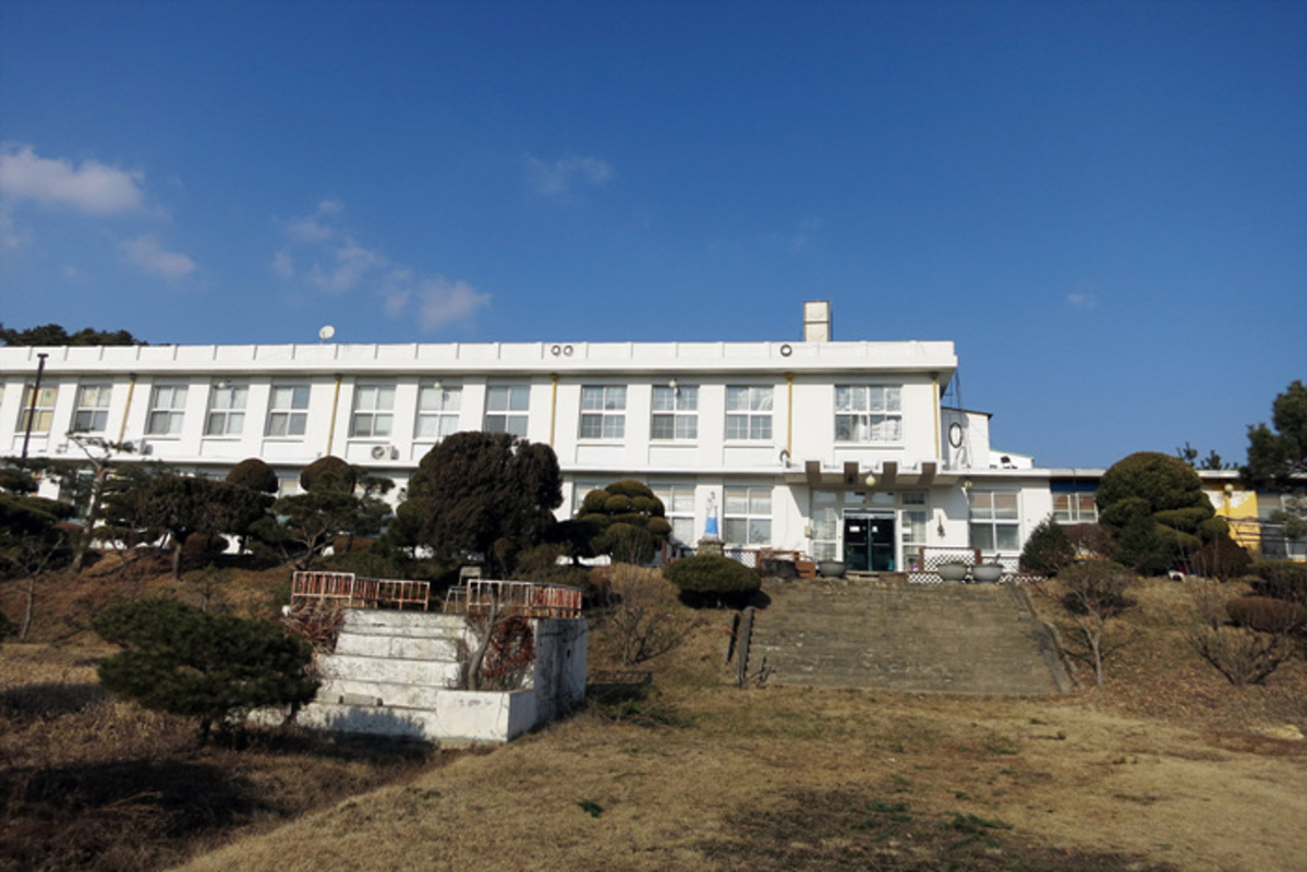 20200115-ClosedSchool (169).jpg