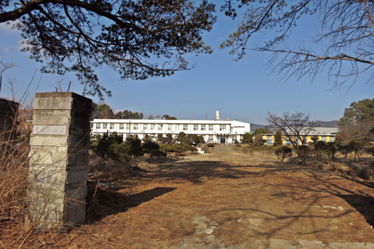 20200115-ClosedSchool (170).jpg
