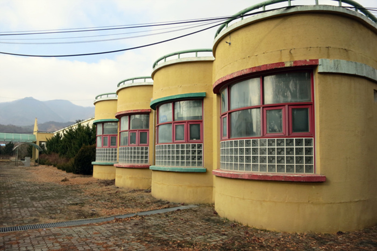 20200115-ClosedSchool (42).jpg