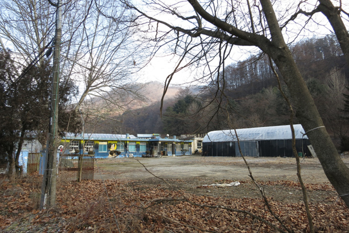 20200115-ClosedSchool (59).jpg