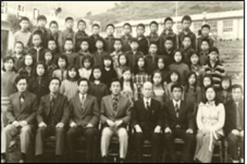 1976.2.19. 제18회 졸업사진(단천초 두항분교)