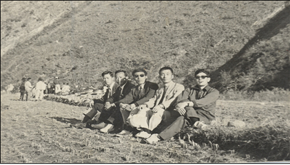 1971년 교직원 사진(어상천초 덕문곡분교)