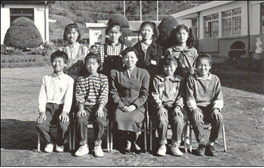 1991.2.21. 제28회 졸업생(별방초 유암분교)