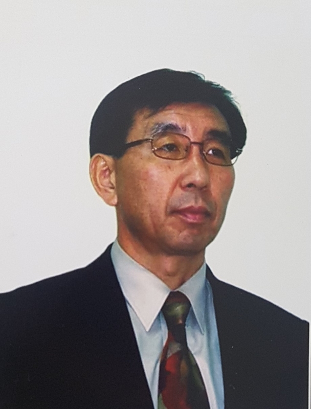 강상무 교장선생님(용문중)-2005.12.31.jpg