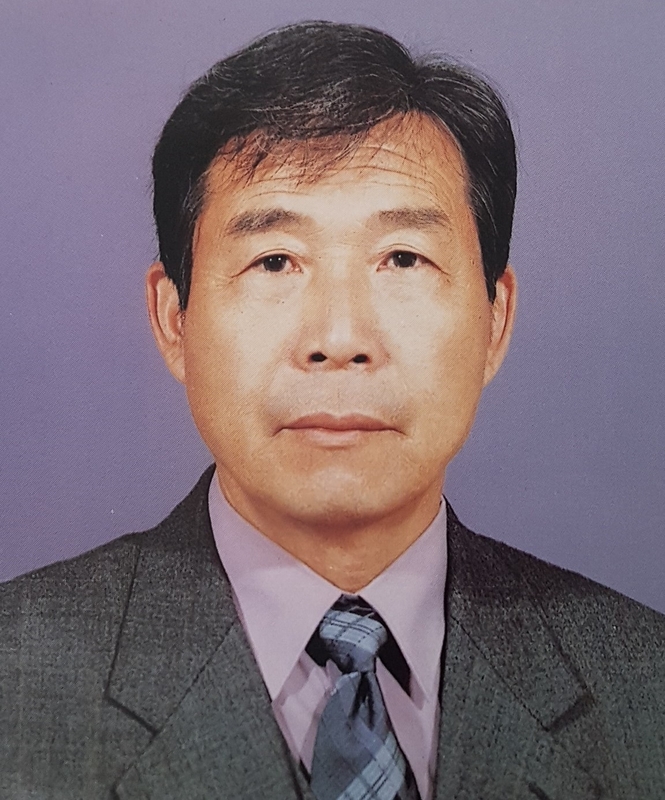 이경희 교장선생님(용문중)-2000.12.31.jpg