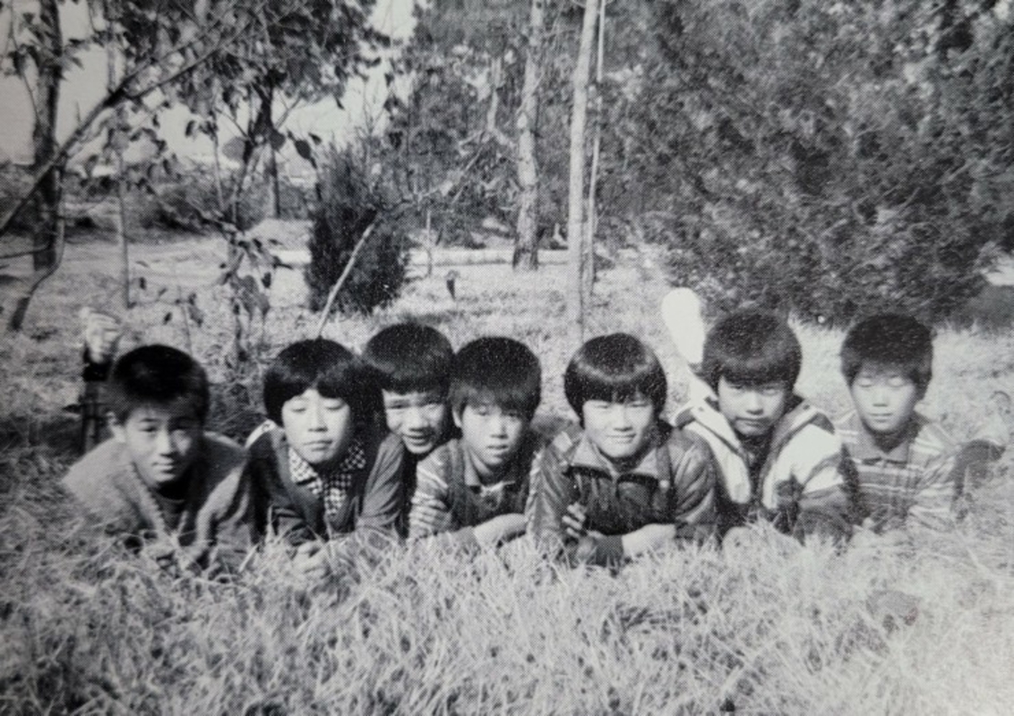 대소원초졸업앨범1987학급6-2모습4.jpg
