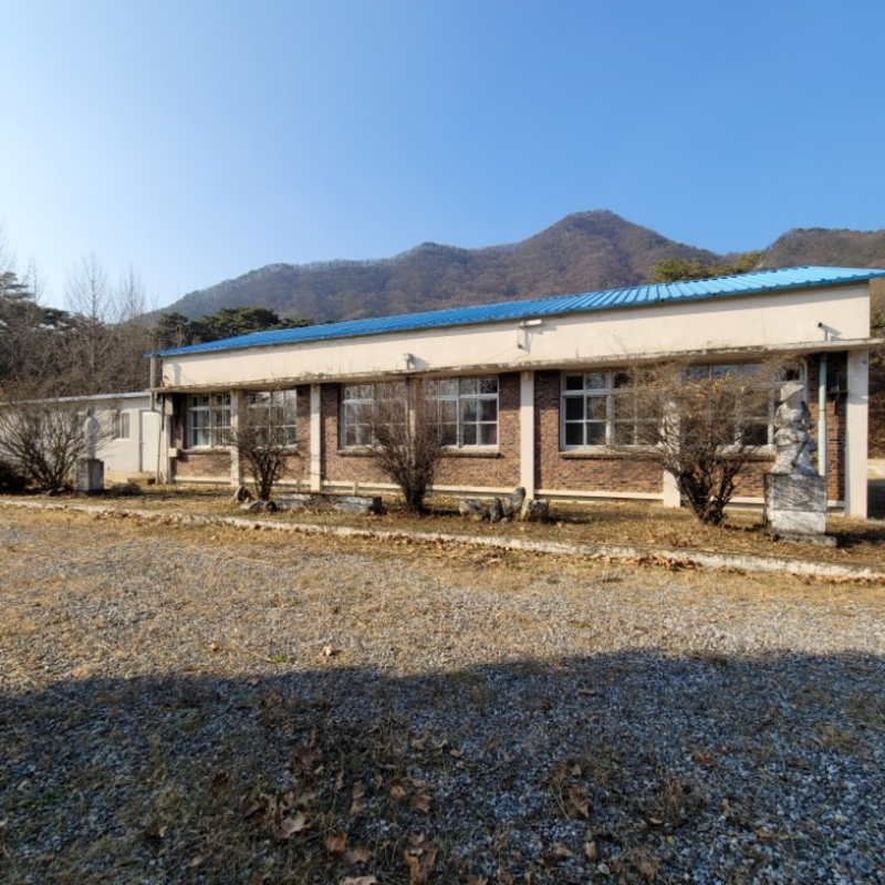동량초서운분교현재전경2.jpg