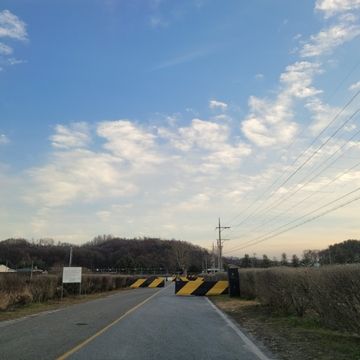 산수초등학교 현재전경